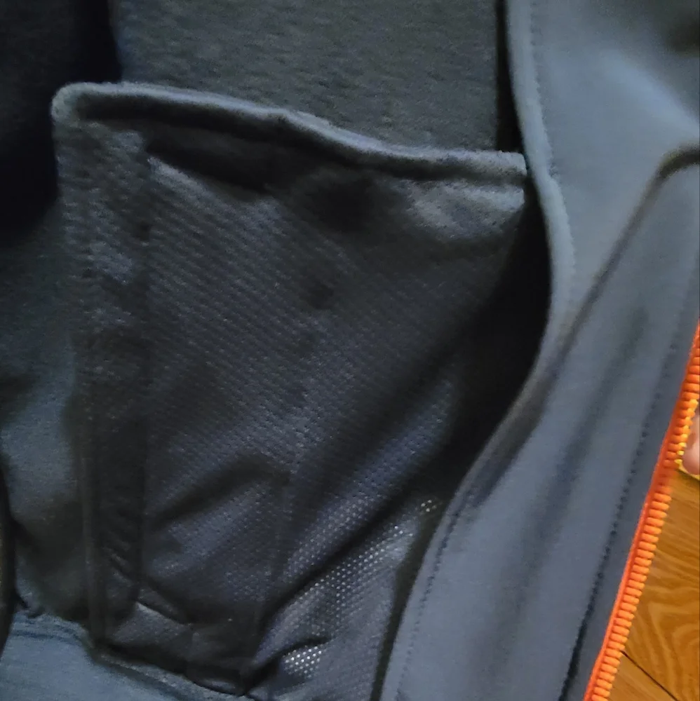 Jacket - Picture 4 of 8